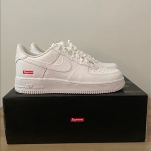 Supreme x Air Force 1 Low ‘Box Logo’
